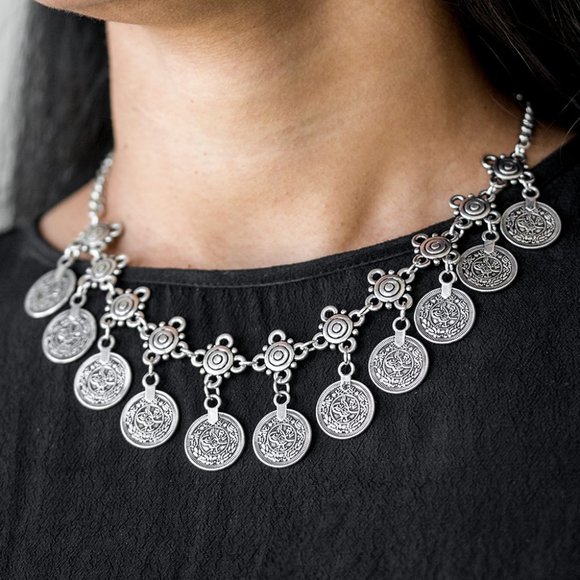 paparazzi Jewelry - 3+/$5 ea. Walk The Plank - Silver